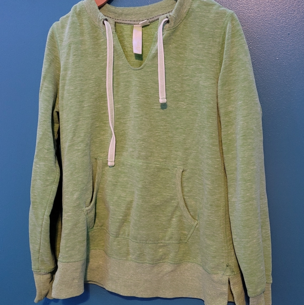 Green long sleeve pj top